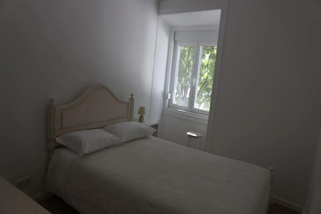 Near The River 3 Bedrooms Flat, With Ac For 9 Lisboa 0*,  Portugal